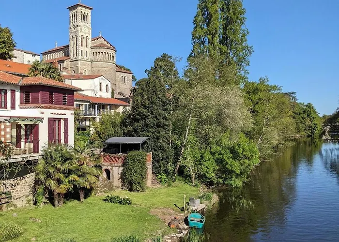 招待所 Heureux Hasard 3*